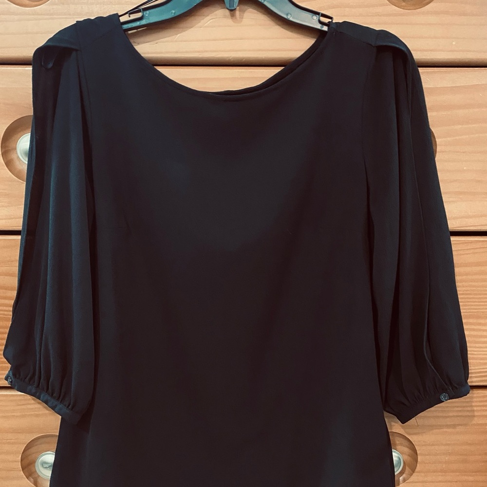 Banana Republic Black 3/4 sleeves blouse